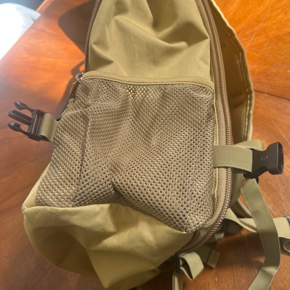 Travel backpack - Picture 15 of 16